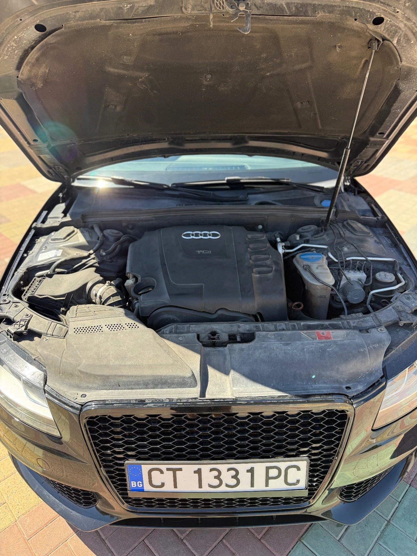 Audi A4 B8 2.0TDI, снимка 15 - Автомобили и джипове - 54721103