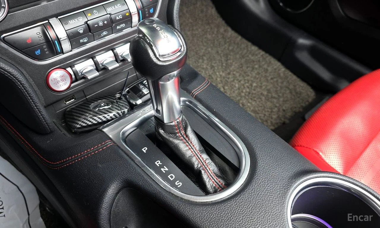 Ford Mustang 5.0 GT* FACE* ПОДГРЕВ* ОБДУХВАНЕ* NAVI* КОЖА* , снимка 13 - Автомобили и джипове - 54727068