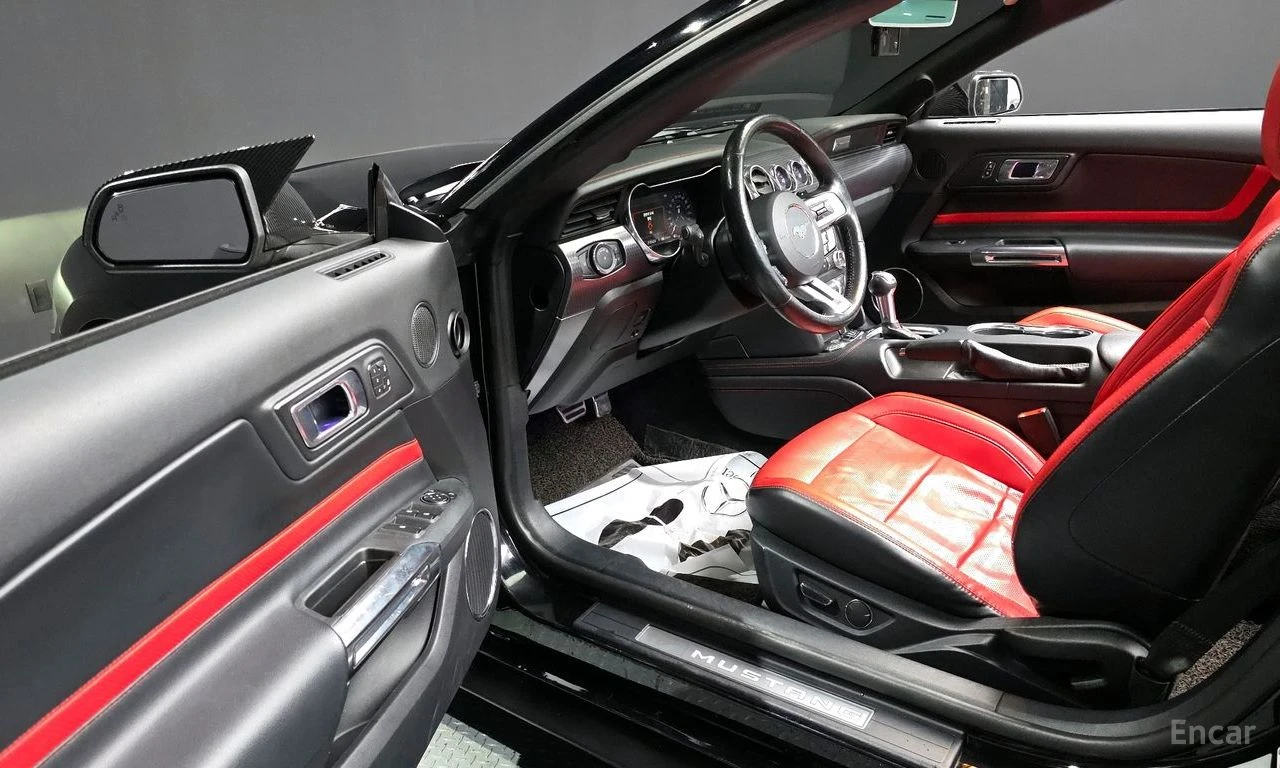 Ford Mustang 5.0 GT* FACE* ПОДГРЕВ* ОБДУХВАНЕ* NAVI* КОЖА* , снимка 6 - Автомобили и джипове - 54727068