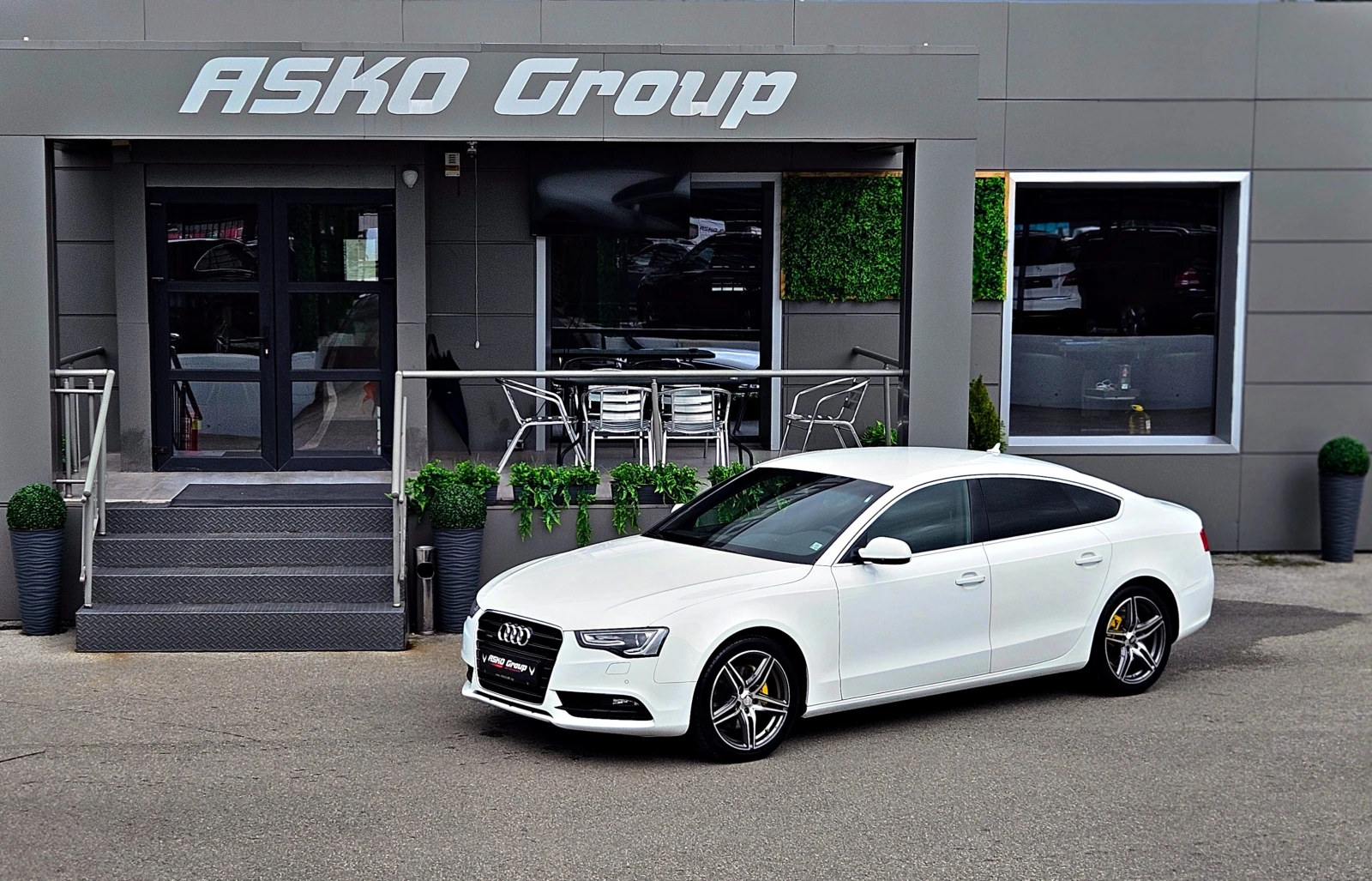 Audi A5 S-LINE/3.0TDI/FACE/ПОДГРЕВ/KEYLESS/ПЕЧКА/LIZING, снимка 17 - Автомобили и джипове - 54778315