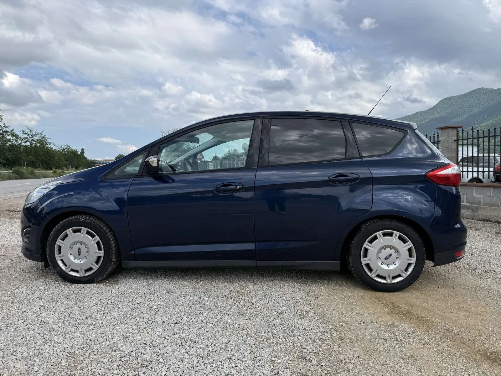 Ford C-max 1.6 TDCI ЕВРО 5, снимка 8 - Автомобили и джипове - 54809203