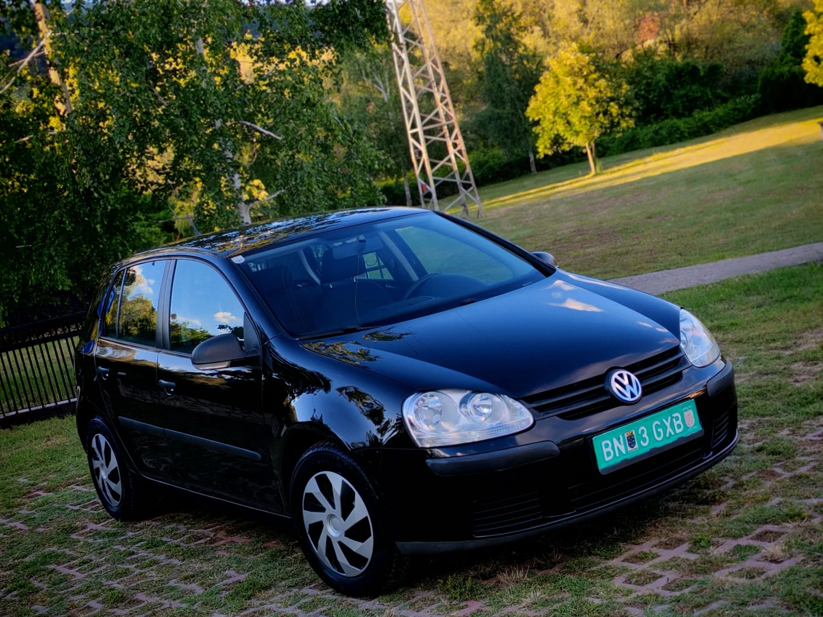 VW Golf 1.9TDI(90)* КЛИМАТРОНИК* НОВ ВНОС* , снимка 9 - Автомобили и джипове - 54896395