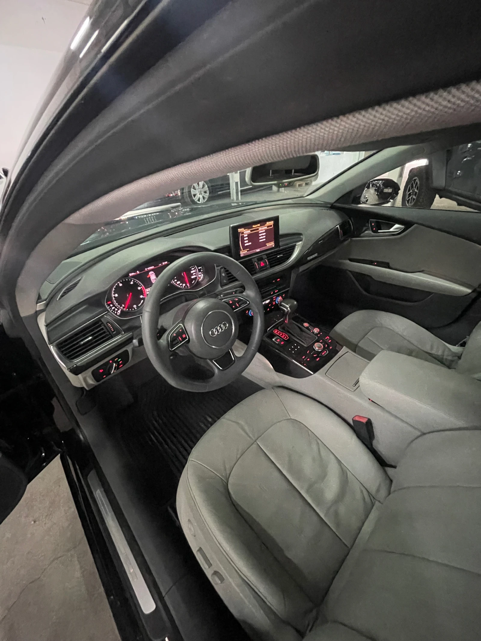 Audi A7 3.0TDI/Подгрев/ОБСЛУЖЕНА/КАТО НОВА!!!, снимка 12 - Автомобили и джипове - 55041991