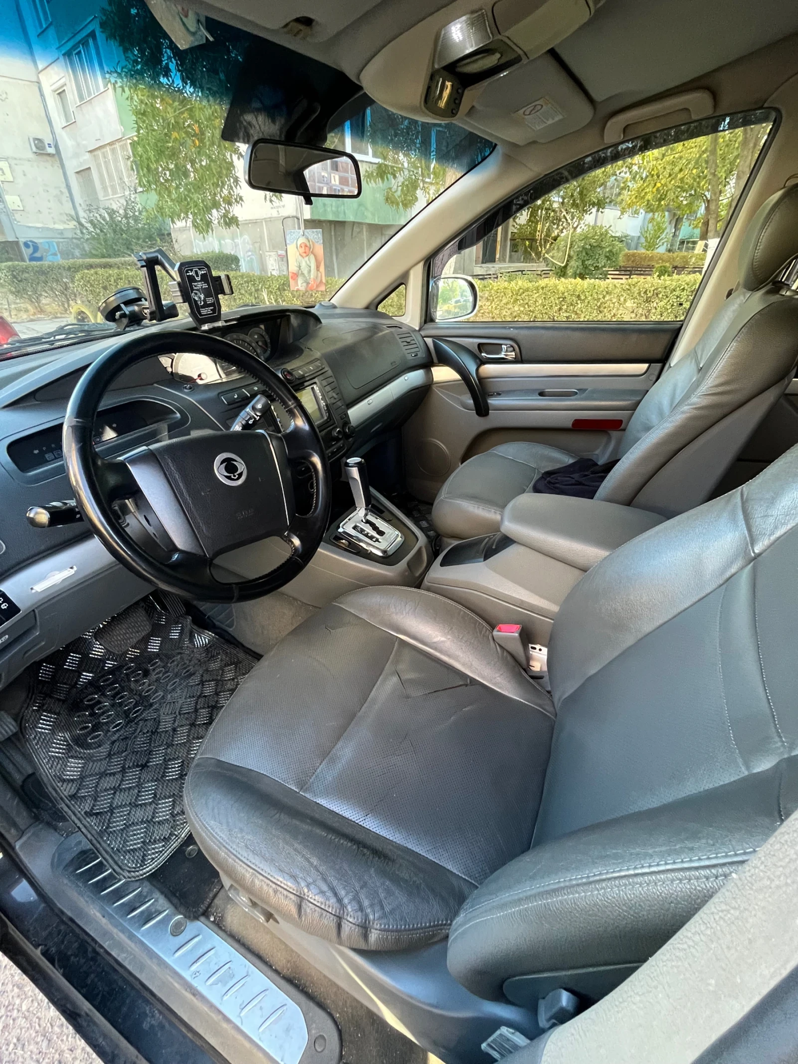 SsangYong Rodius 2.7, снимка 7 - Автомобили и джипове - 55069505