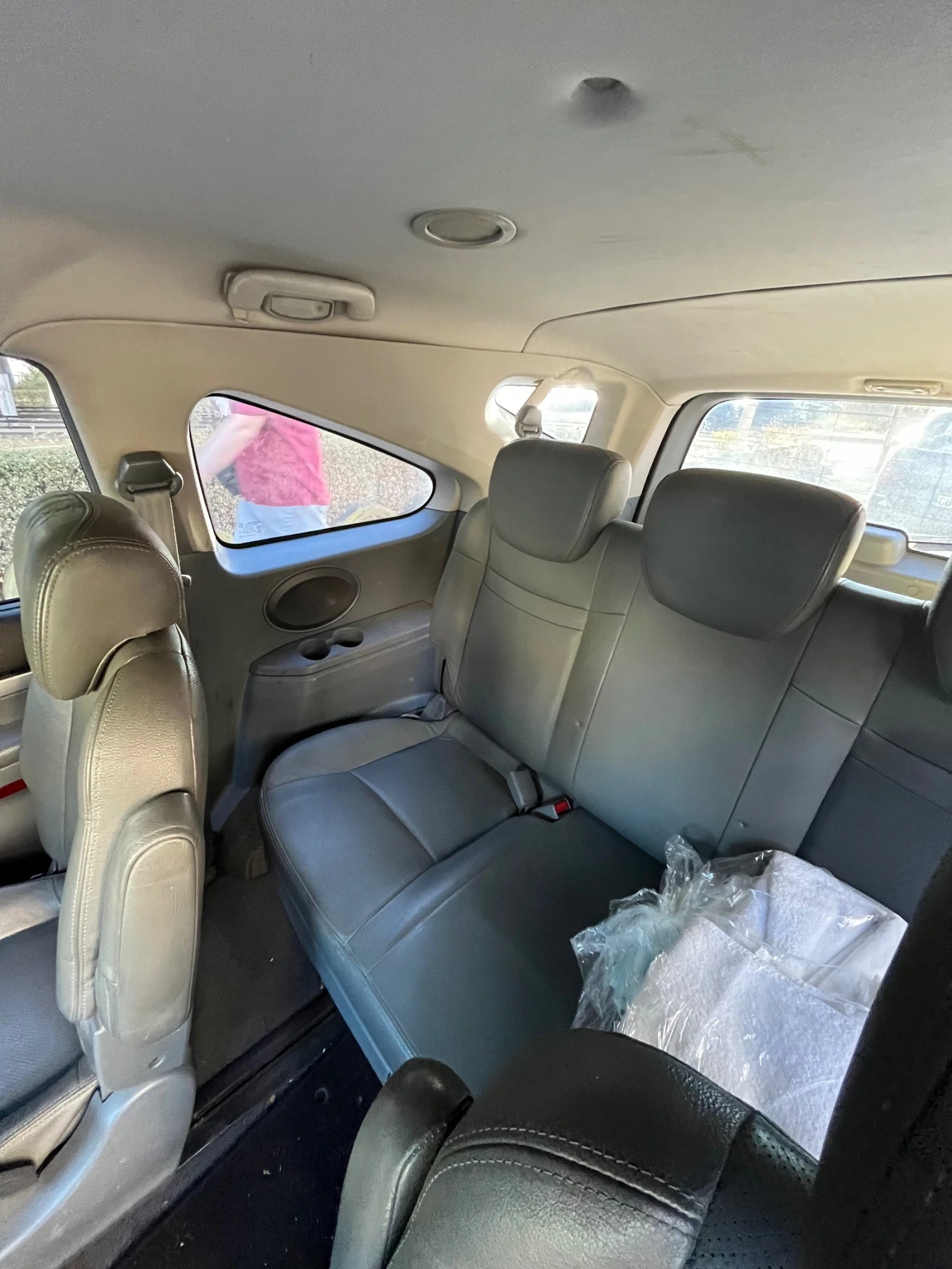 SsangYong Rodius 2.7, снимка 10 - Автомобили и джипове - 55069505