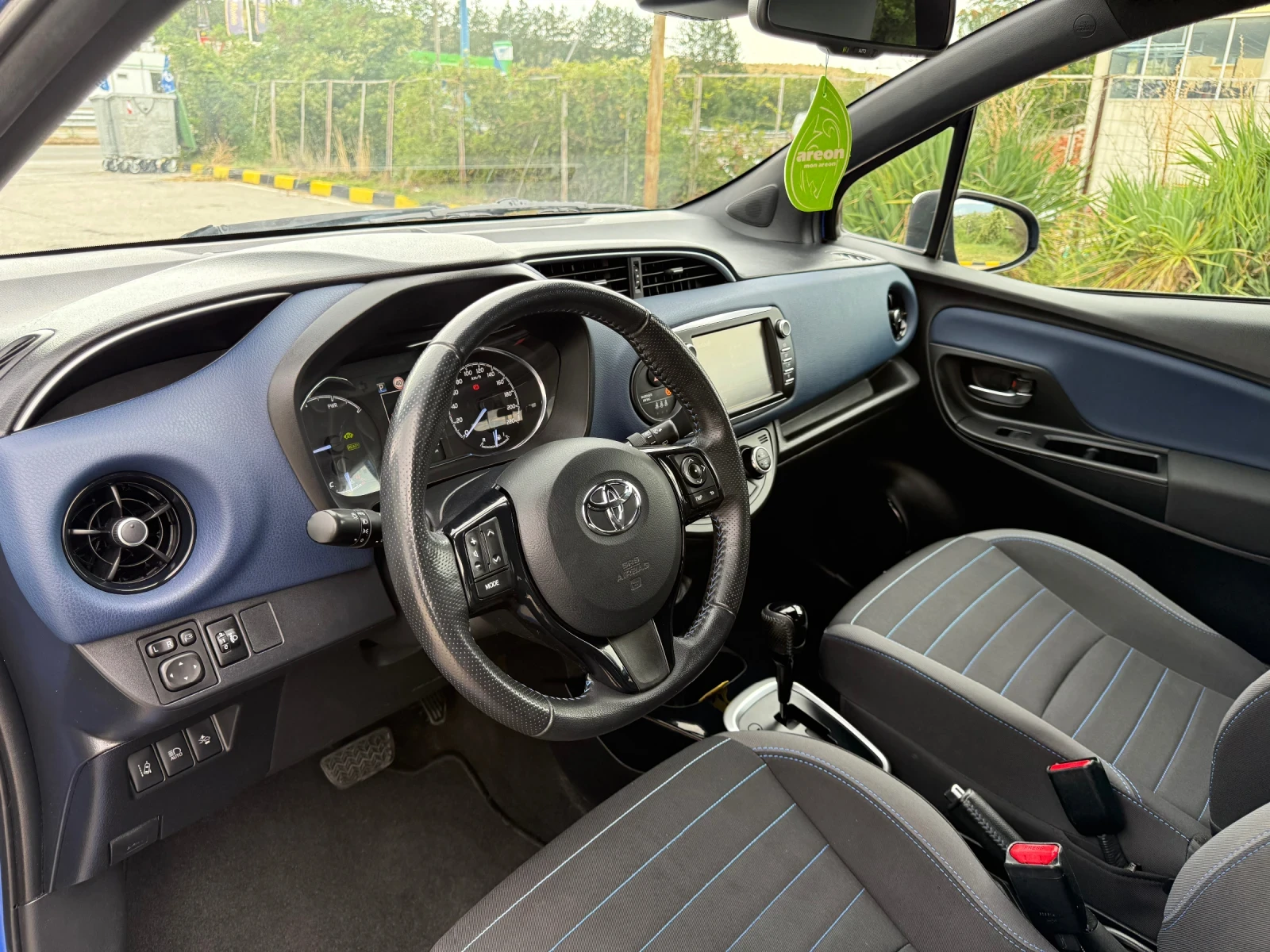 Toyota Yaris * 1.5 HYBRID * 108 050KM * COC * KTEO, снимка 8 - Автомобили и джипове - 55142442