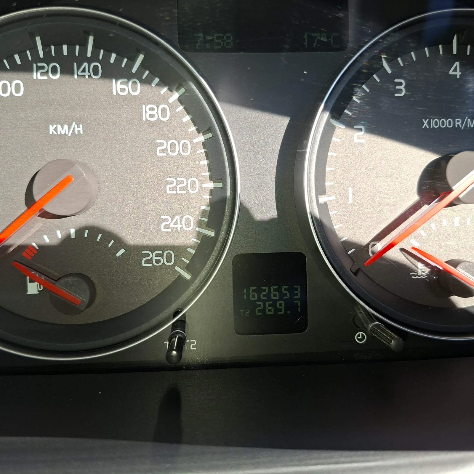 Volvo C70, снимка 10 - Автомобили и джипове - 55230185
