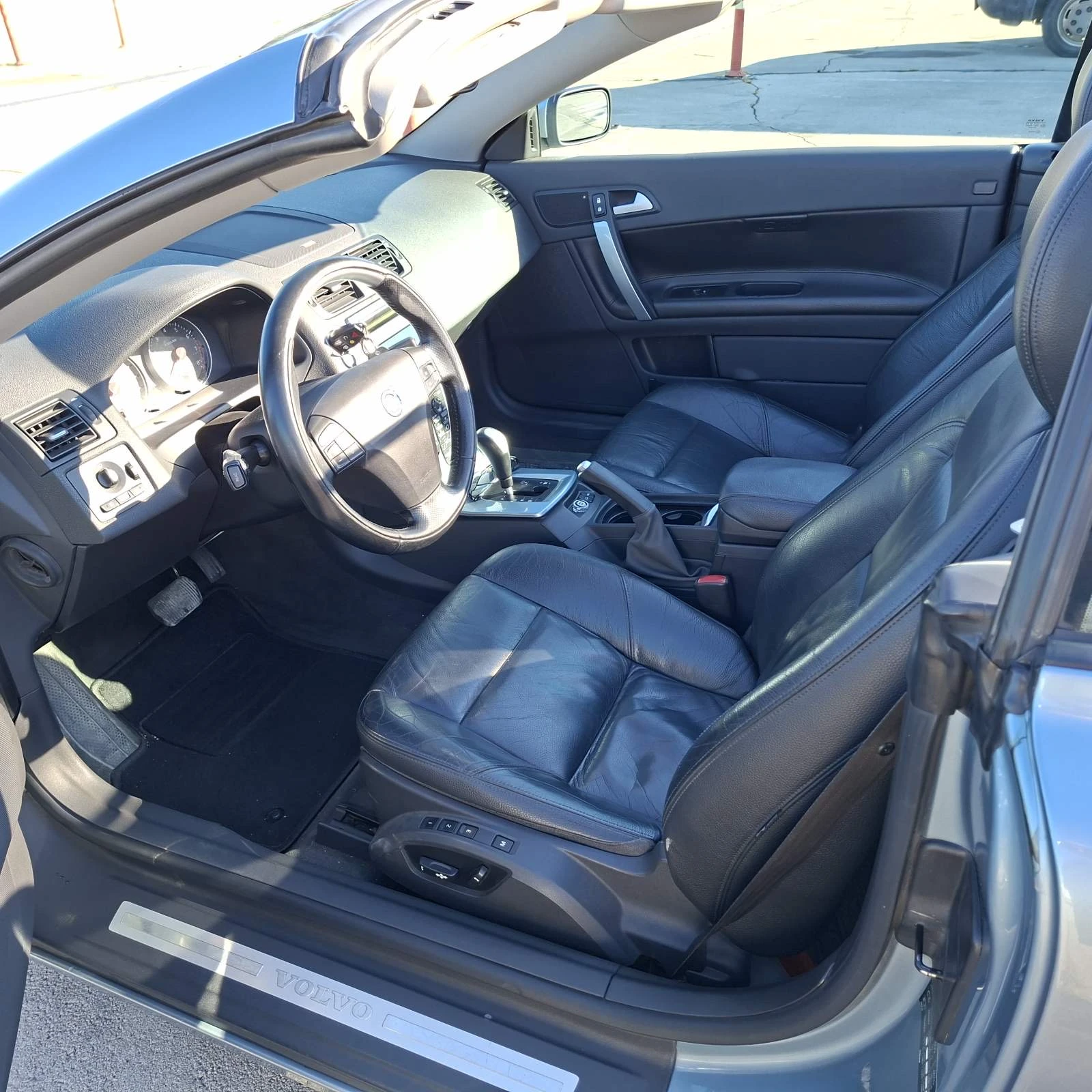 Volvo C70, снимка 5 - Автомобили и джипове - 55230185