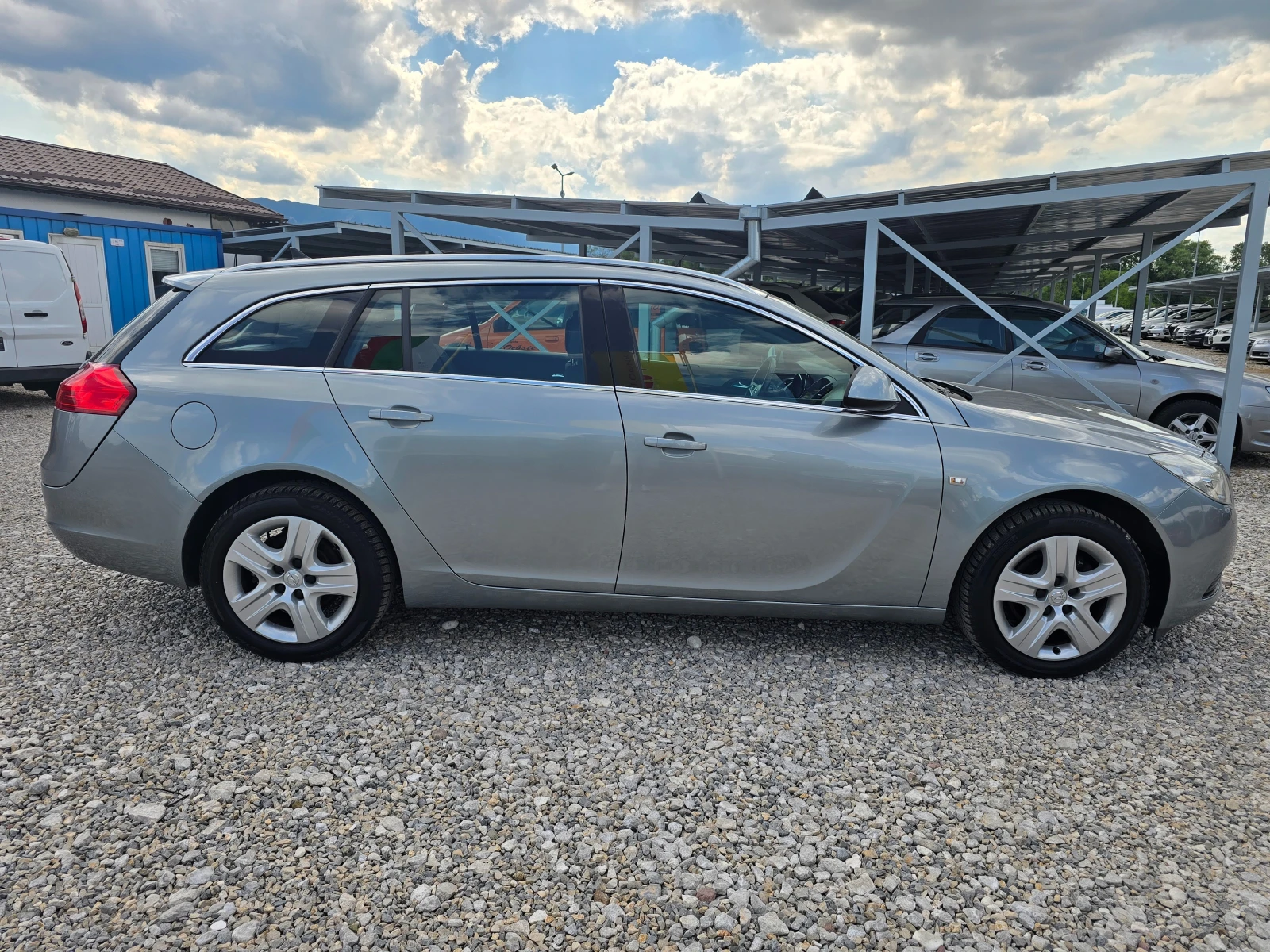 Opel Insignia 2.0CDTI ЕВРО 5! ! КЛИМАТРОНИК, снимка 6 - Автомобили и джипове - 55256515