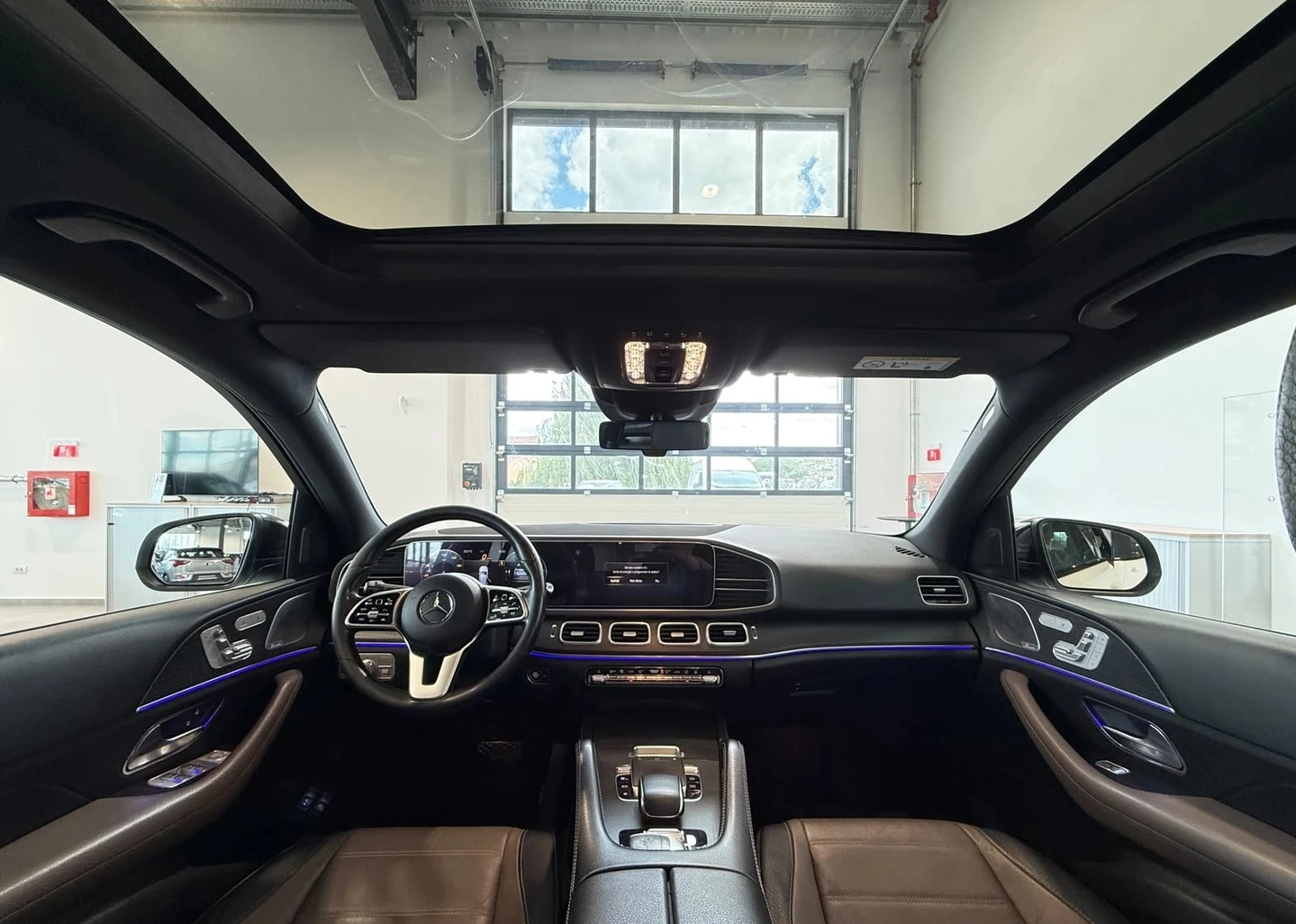 Mercedes-Benz GLE 450 4MATIC AMG-Line, снимка 4 - Автомобили и джипове - 55557970