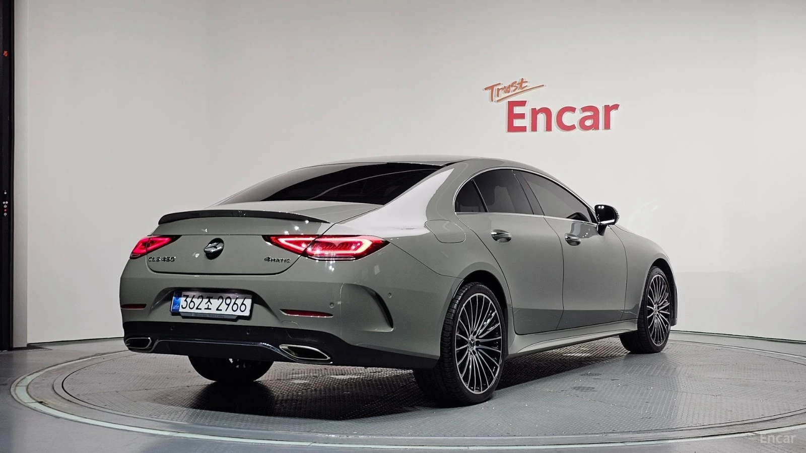 Mercedes-Benz CLS 450 4MATIC* HUD* 360* ECS* ПАНО, снимка 2 - Автомобили и джипове - 55561434