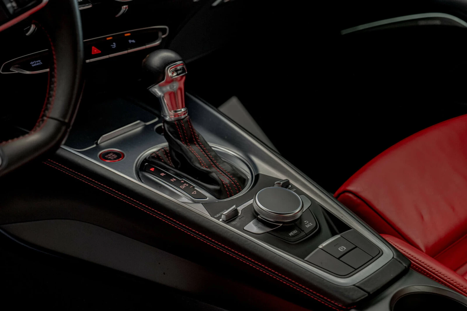 Audi Tt S/2.0TFSI/Virtual/Quattro/Метанол/Подгрев/Камера, снимка 9 - Автомобили и джипове - 55641013