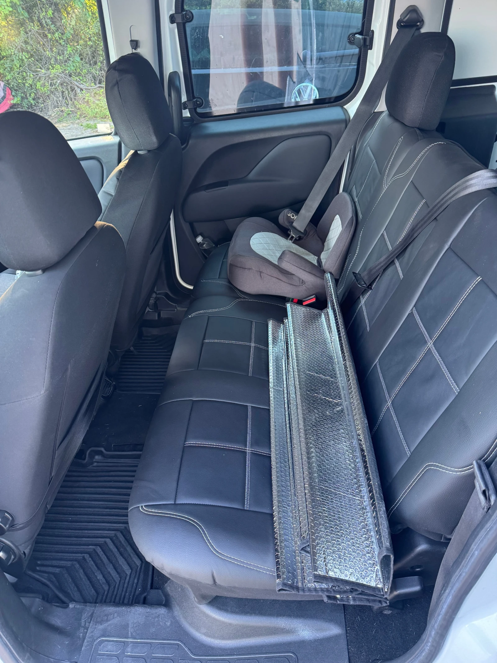 Fiat Doblo 2.4 LPG, снимка 6 - Автомобили и джипове - 55684264