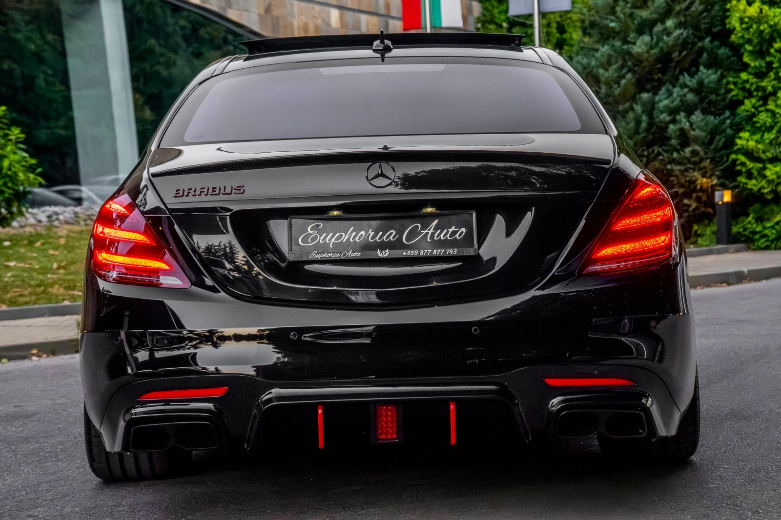 Mercedes-Benz S 500 L* 4MATIC* BRABUS LIMITED* EXCLUSIVE* PANO* 3XTV, снимка 5 - Автомобили и джипове - 55781488