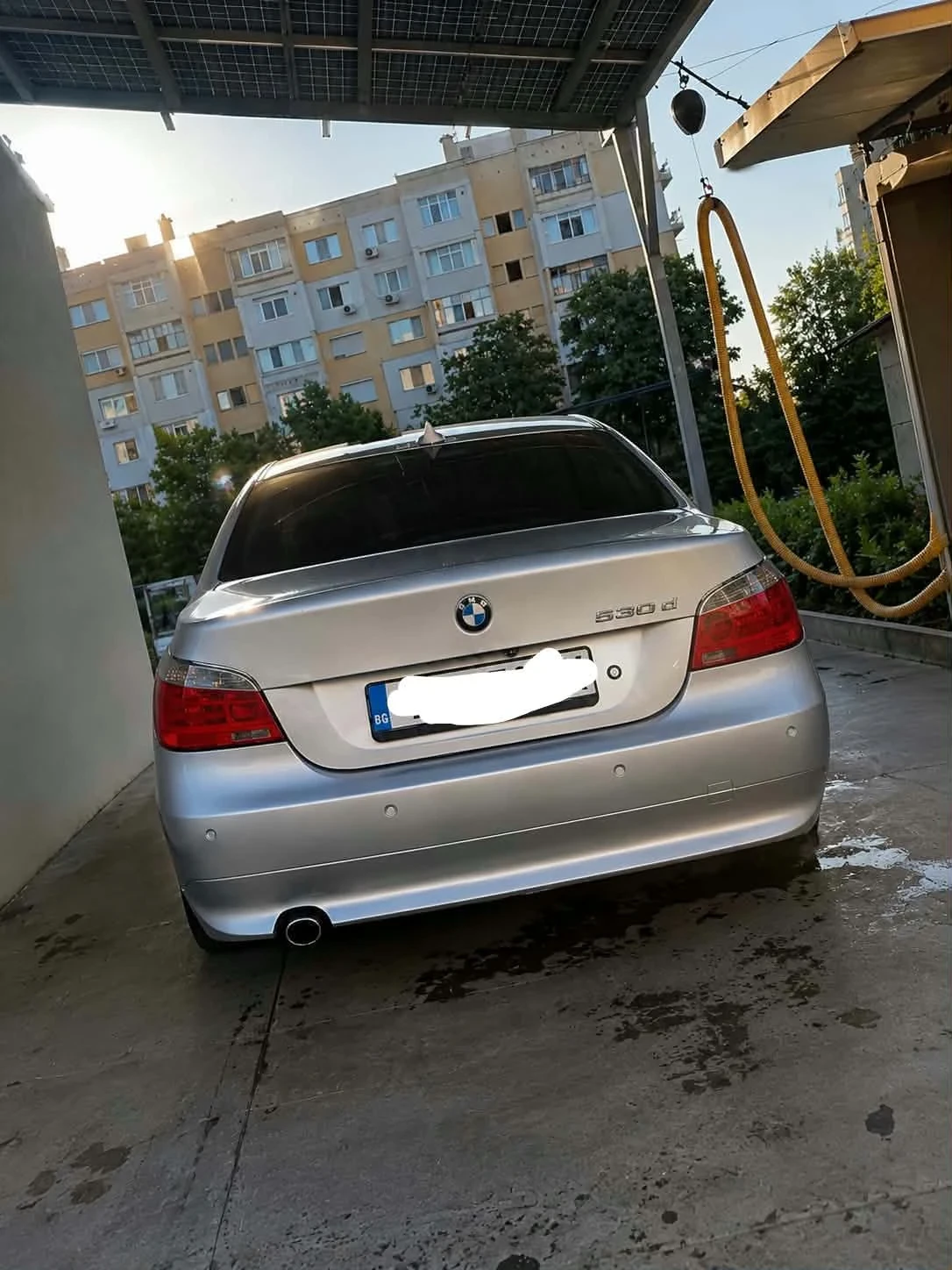 BMW 530