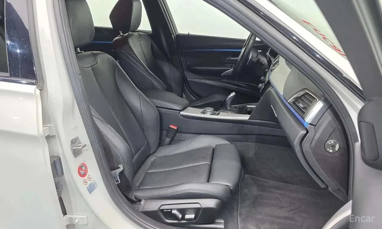 BMW 320, снимка 11 - Автомобили и джипове - 56685875
