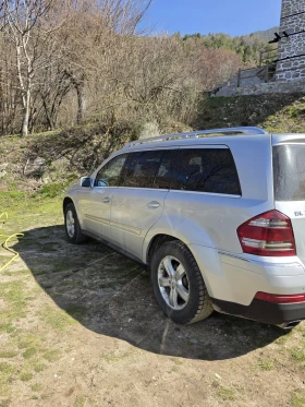 Mercedes-Benz GL 320 Реални километри.Колата е гаражна  | Auto.bg — изображение 6