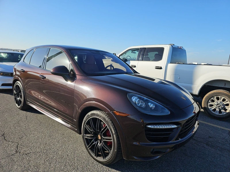 Porsche Cayenne GTS, снимка 3 - Автомобили и джипове - 47897282