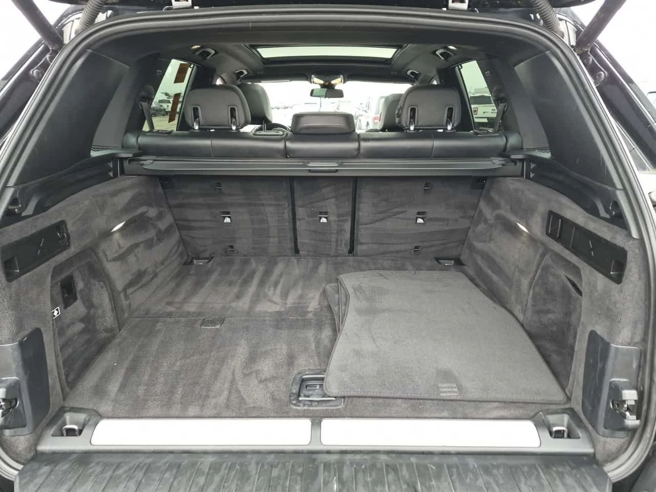 BMW X5 xDrive45e/360 CAM/ПАНОРАМА/ДВА КЛЮЧА, снимка 13 - Автомобили и джипове - 54116640