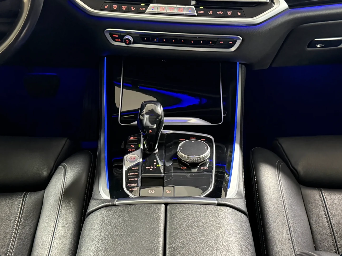 BMW X5 ХЕДЪП* ПАНОРАМА* ВАКУУМ* ПОДГРЕВ* 360КАМЕРА* , снимка 13 - Автомобили и джипове - 54205132