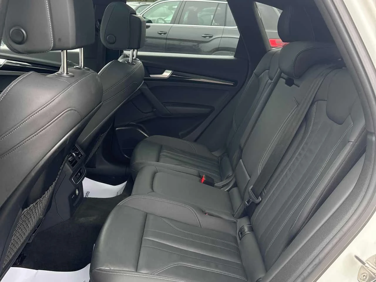 Audi Q5 Progressiv/ПАНОРАМА/360/ДИСТРОНИК/ГУМИ+ ДЖАНТИ , снимка 13 - Автомобили и джипове - 54353768