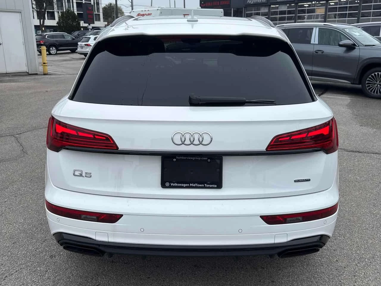 Audi Q5 Progressiv/ПАНОРАМА/360/ДИСТРОНИК/ГУМИ+ ДЖАНТИ , снимка 5 - Автомобили и джипове - 54353768