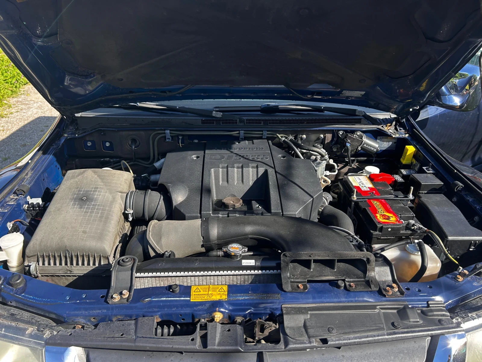 Mitsubishi Pajero 3.2 DID Къса база, снимка 11 - Автомобили и джипове - 54768636