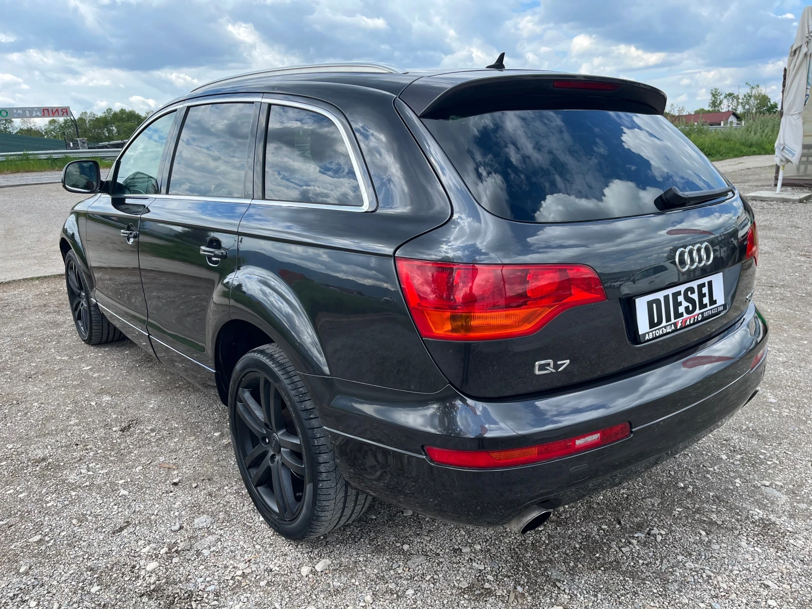 Audi Q7 3.0TDI-233-PANORAMA-NAVI-ITALIA, снимка 11 - Автомобили и джипове - 54745680