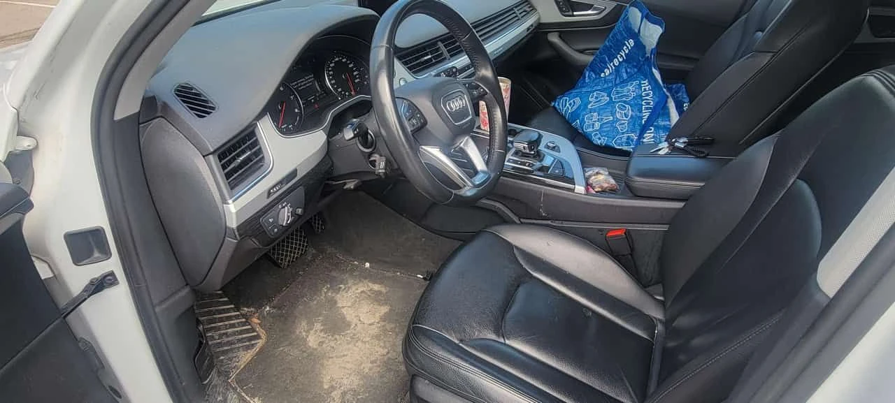 Audi Q7 QUATTRO * ГЛАВНО ПРЕДСТАВИТЕЛСТВО НА HONDA* , снимка 7 - Автомобили и джипове - 55538506