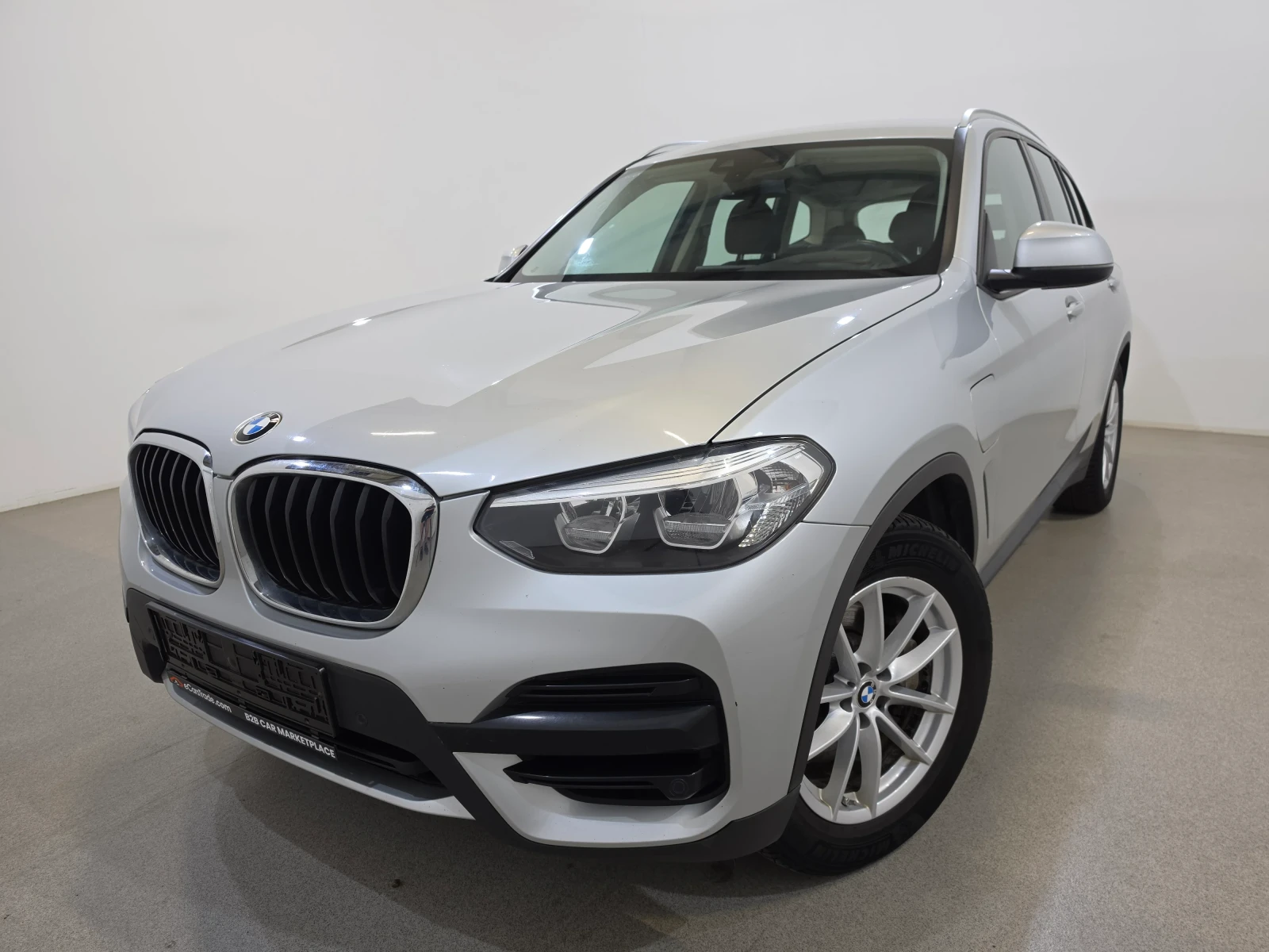 BMW X3 xDrive30e Plug-in Hybrid Auto  | Mobile.bg � ����������� 2