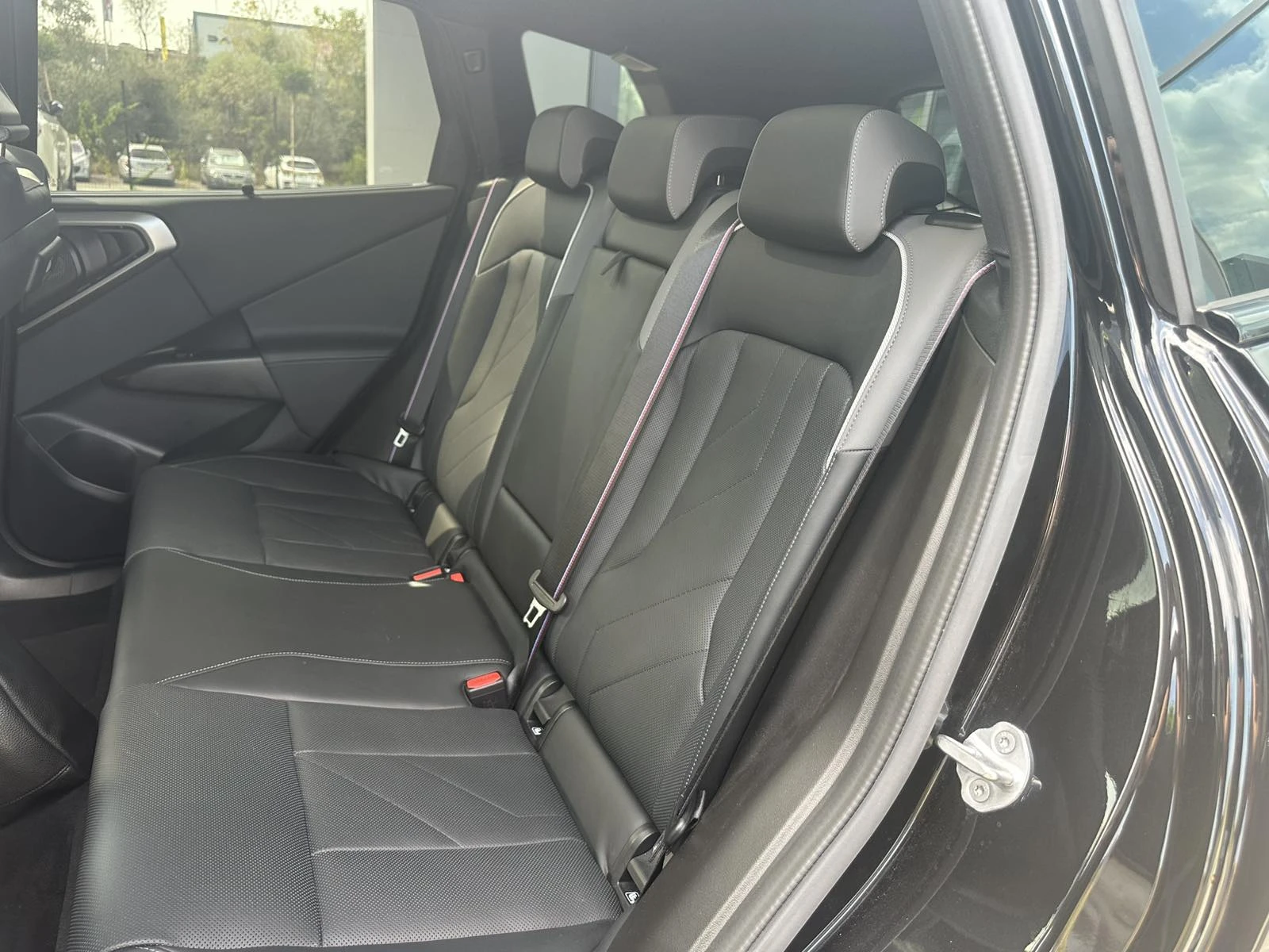 BMW X3 M50 xDrive M-Sport Pro = MGT Slect 2 = Гаранция, снимка 16 - Автомобили и джипове - 55830223