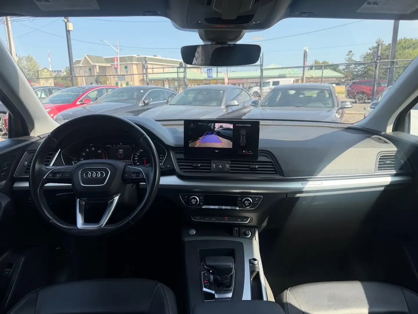 Audi Q5 45 Comfort QUATTRO| КАМЕРА| ПОДГРЕВ| 245к.с., снимка 4 - Автомобили и джипове - 56099420