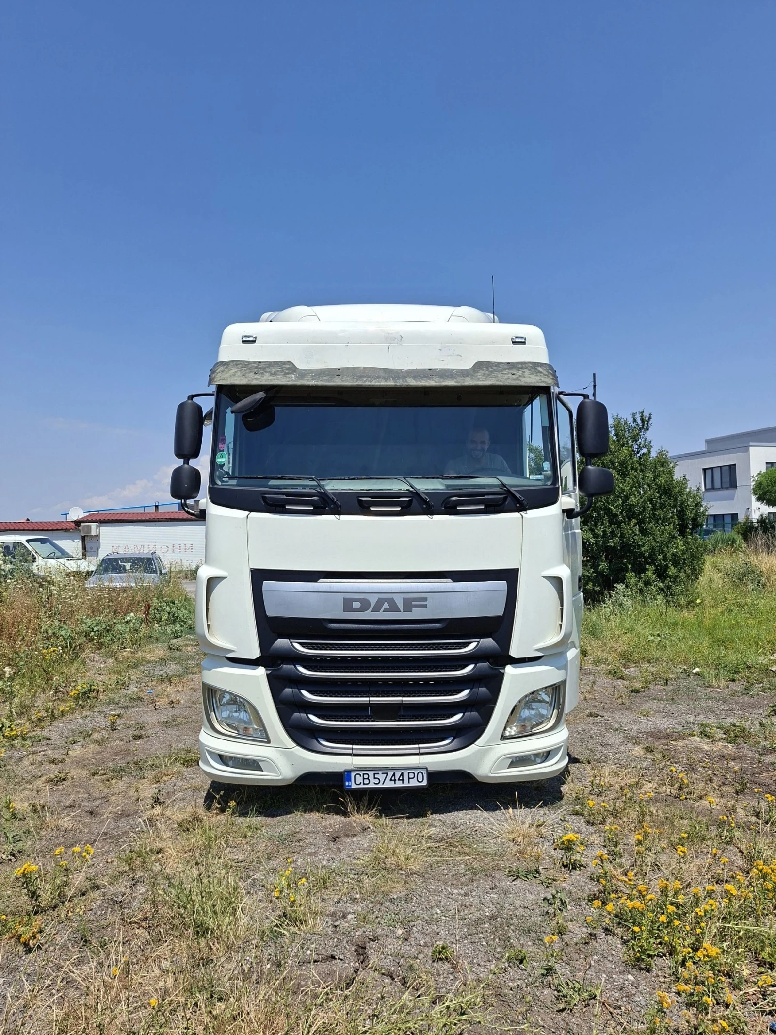 Daf FT XF 106  ЕВРО 6 2 БРОЯ - изображение 3