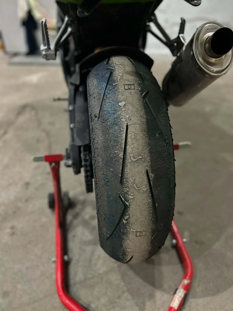 Kawasaki Ninja ZX10-R, снимка 12 - Мотоциклети и мототехника - 53563878