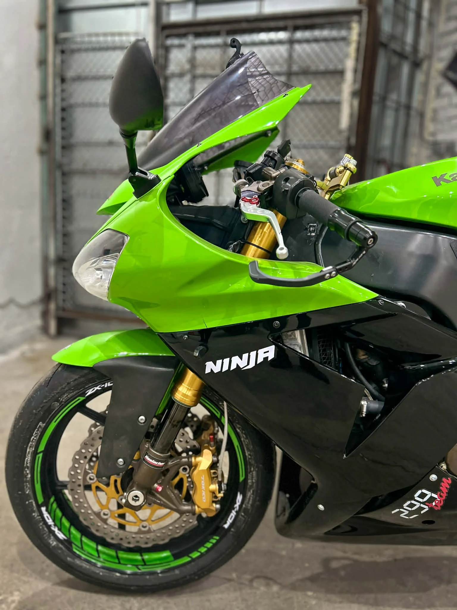 Kawasaki Ninja ZX10-R - изображение 9