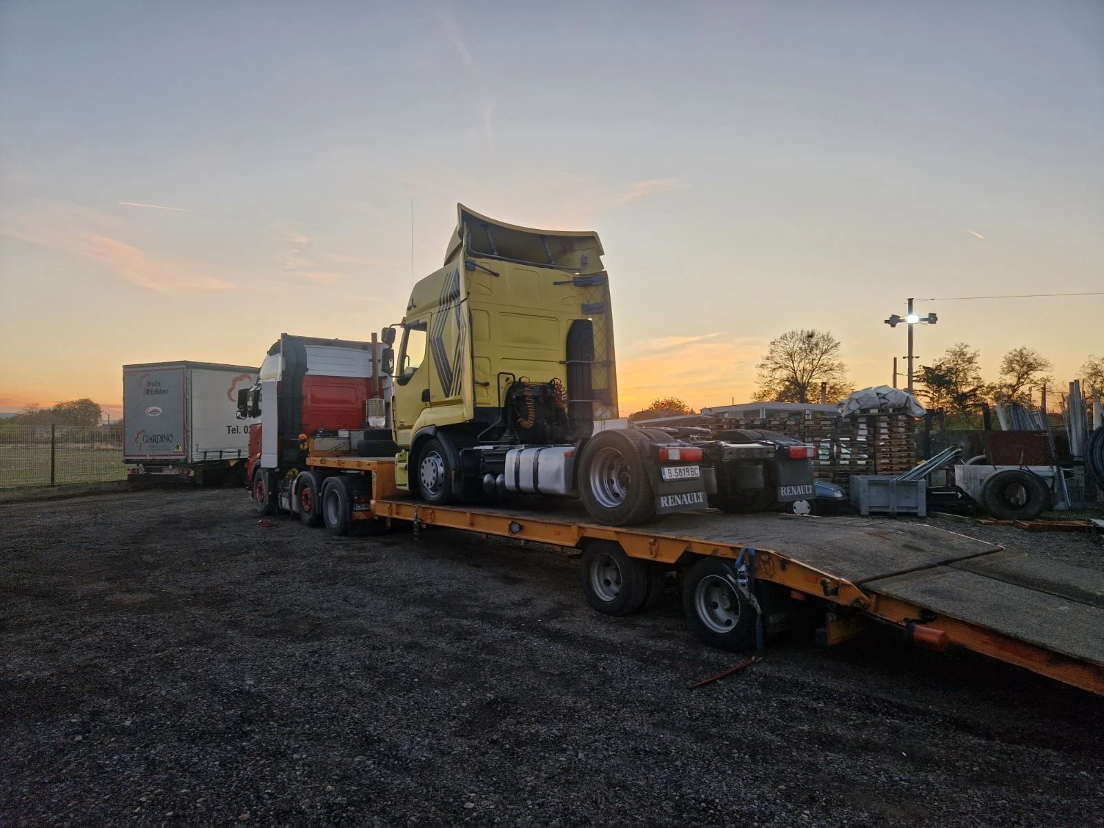    25 - | Mobile.bg   9