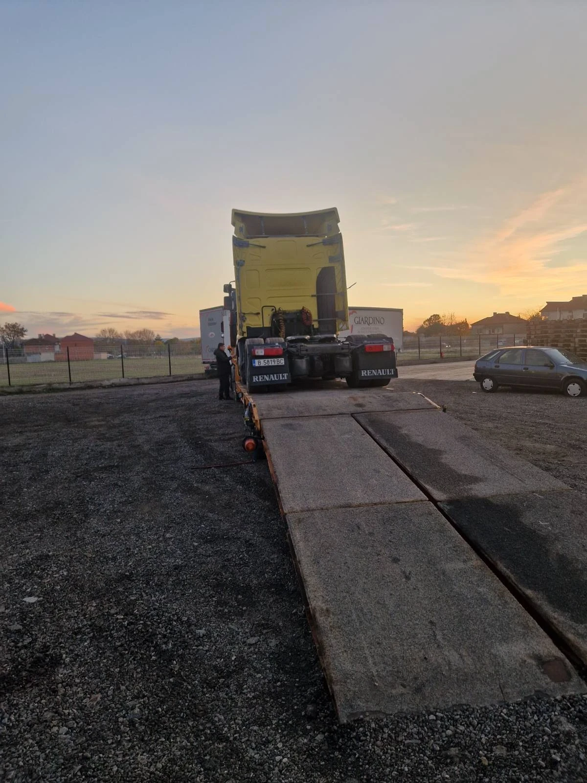    25 - | Mobile.bg   15