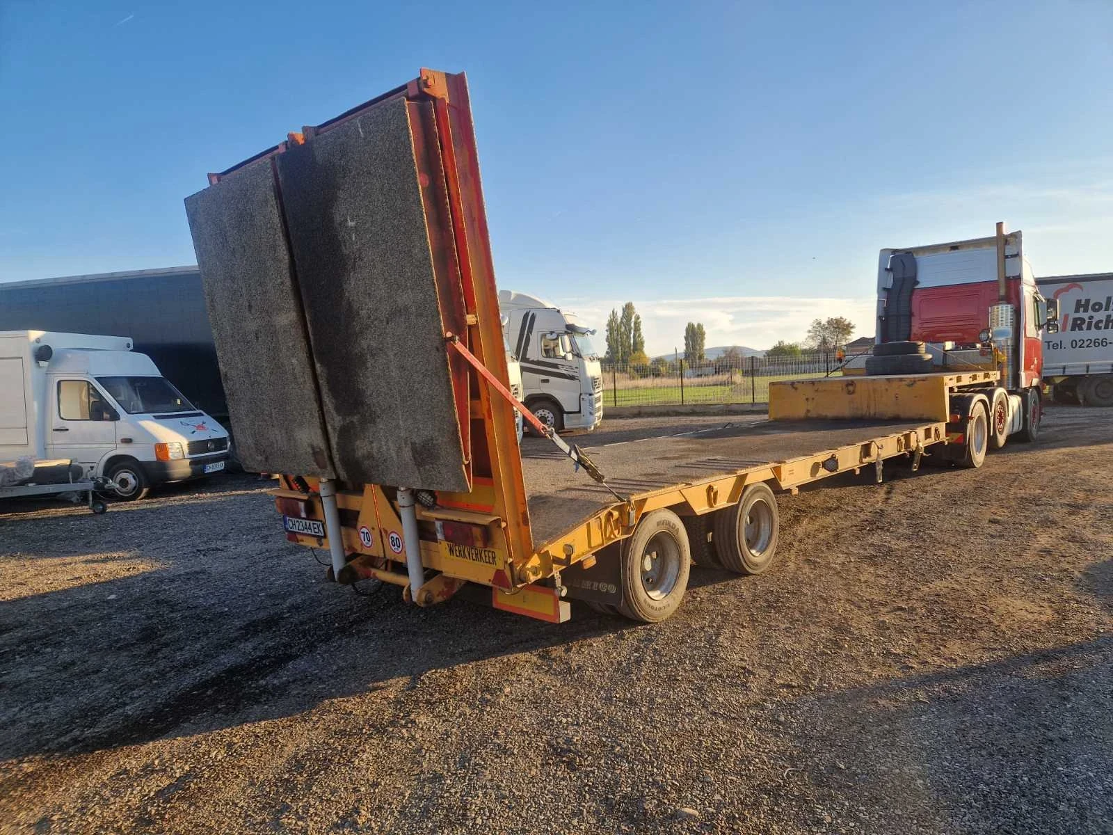    25 - | Mobile.bg   1