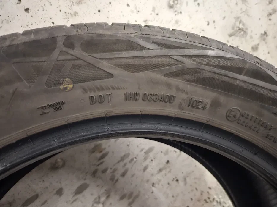 Гуми Летни 215/55R17, снимка 2 - Гуми и джанти - 54989470