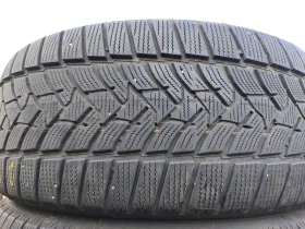 Гуми Зимни 255/55R18, снимка 1 - Гуми и джанти - 48981680