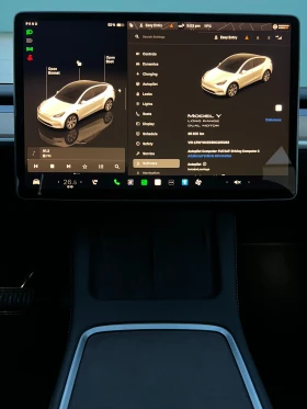 Tesla Model Y Long Range Dual AWD, снимка 15