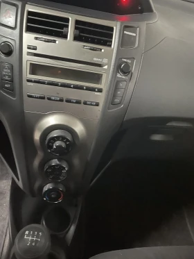 Toyota Yaris, снимка 10