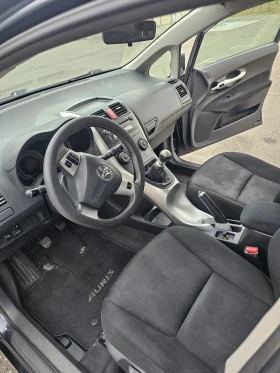 Toyota Auris 1.4D, снимка 8