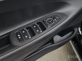 Hyundai Grandeur IG Hybrid, снимка 10
