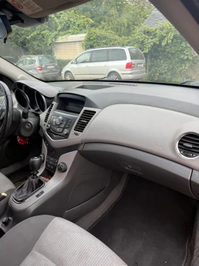 Chevrolet Cruze, снимка 12