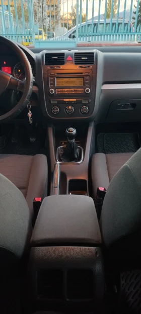 VW Golf 1.6FSI  5 | Mobile.bg    6