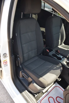 VW Touran 2.0 TDI 150 HP Automatic  | Auto.bg — изображение 12