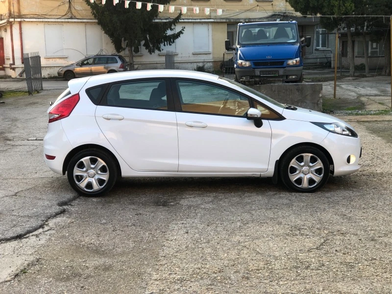 Ford Fiesta Фабр.Газов Инжекцион-1.2i-82k.c-ИТАЛИЯ!, снимка 15 - Автомобили и джипове - 46791474