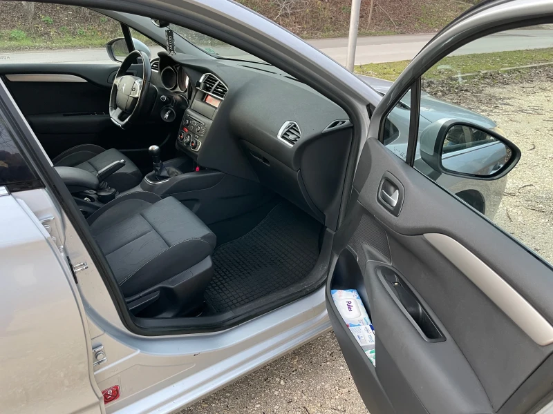Citroen C4, снимка 9 - Автомобили и джипове - 52014293
