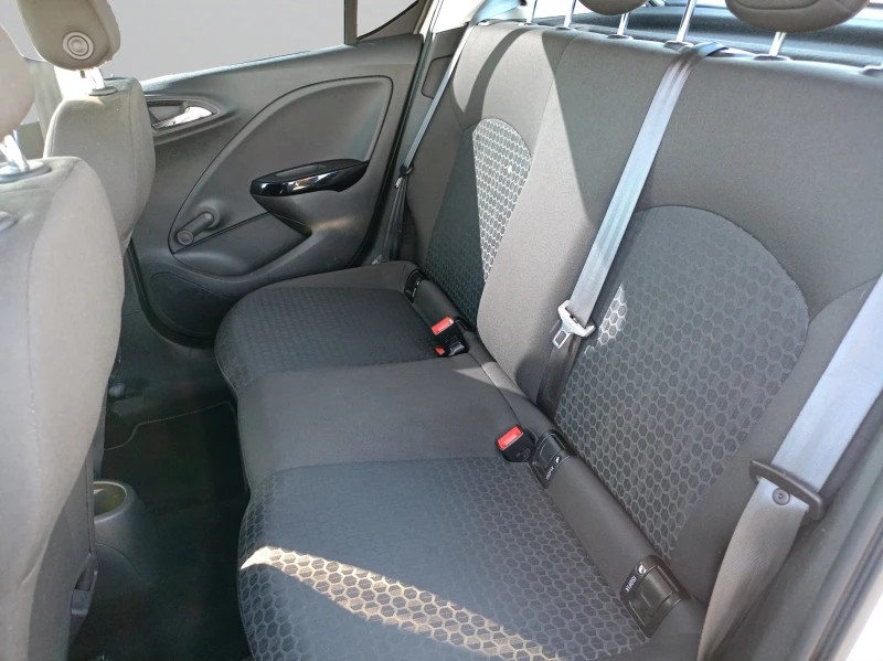 Opel Corsa 1.4 E/ 75 BVM5 E6, снимка 11 - Автомобили и джипове - 51770831